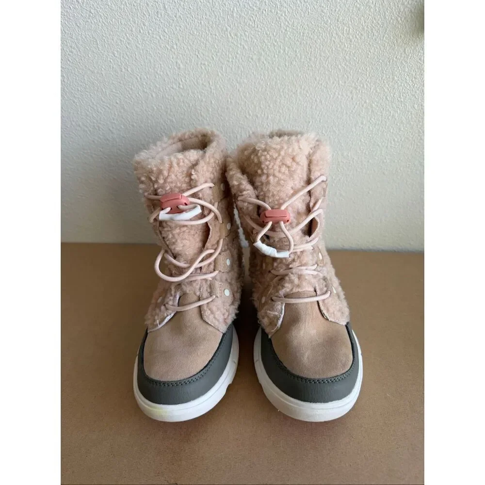 SOREL YOUTH  GRADE SCHOOL EXPLORER COZY BOOTS SIZE 3